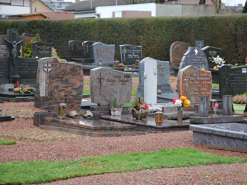 Uit Bisdom Roermond: Eigenaar kerkhof medeverantwoordelijk 